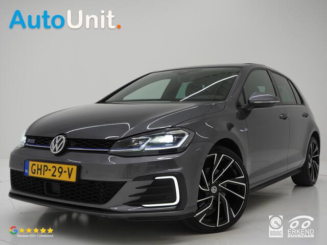 Volkswagen GOLF 1.4 TSI PHEV GTE | Panoramadak | Virtual Cockpit | Adaptive Cruise | Camera | LED