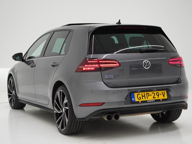 Volkswagen GOLF 1.4 TSI PHEV GTE | Panoramadak | Virtual Cockpit | Adaptive Cruise | Camera | LED