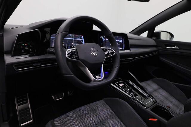 Volkswagen GOLF 1.4 245PK DSG eHybrid GTE | Pano | IQ Light | Stuur-/stoelverwarming | Camera | Navi | ACC | Keyless