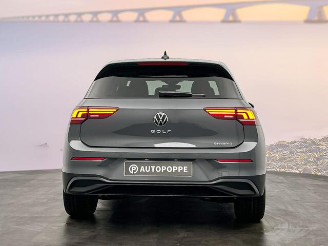 Volkswagen GOLF Life Edition 1.5 eHybrid 150 kW / 204 pk Hatchback