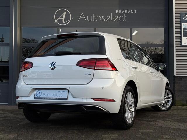 Volkswagen GOLF 1.0 TSI Comfortline Clima LED PDC LMV
