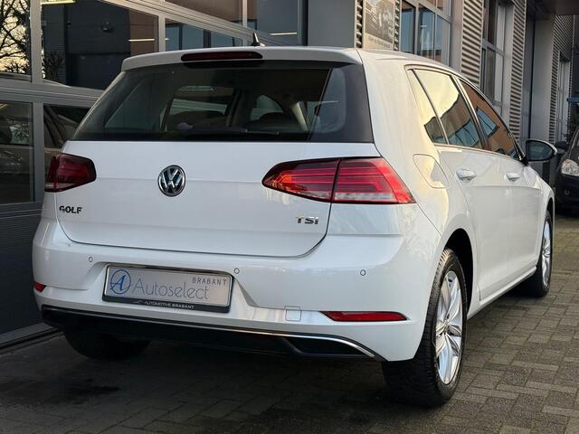 Volkswagen GOLF 1.0 TSI Comfortline Clima LED PDC LMV