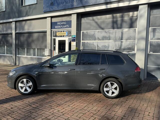 Volkswagen GOLF Variant 1.2 TSI Connected Series Automaat Bj 2016 Pdc,Navi,16Inch,Cruise,Clima Dealer onderhouden