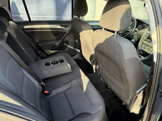 Volkswagen GOLF Variant 1.2 TSI Connected Series Automaat Bj 2016 Pdc,Navi,16Inch,Cruise,Clima Dealer onderhouden