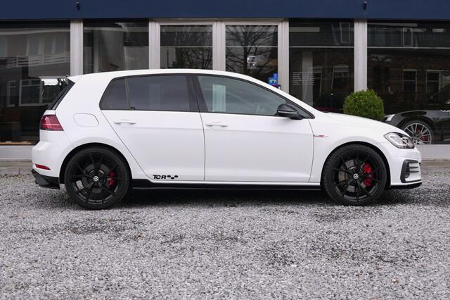 Volkswagen GOLF 2.0 TSI GTI TCR