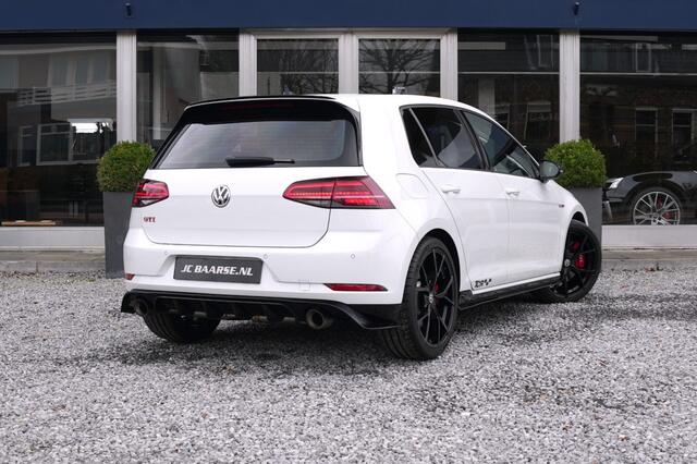 Volkswagen GOLF 2.0 TSI GTI TCR