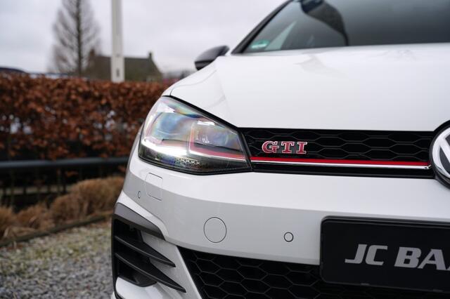 Volkswagen GOLF 2.0 TSI GTI TCR