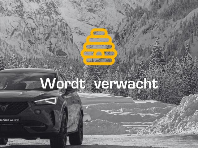 Volkswagen GOLF 1.4 eHybrid GTE 245PK / Pano / HUD / Keyless