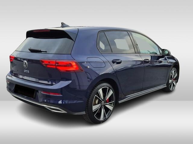 Volkswagen GOLF 1.4 eHybrid GTE 245PK / Pano / HUD / Keyless