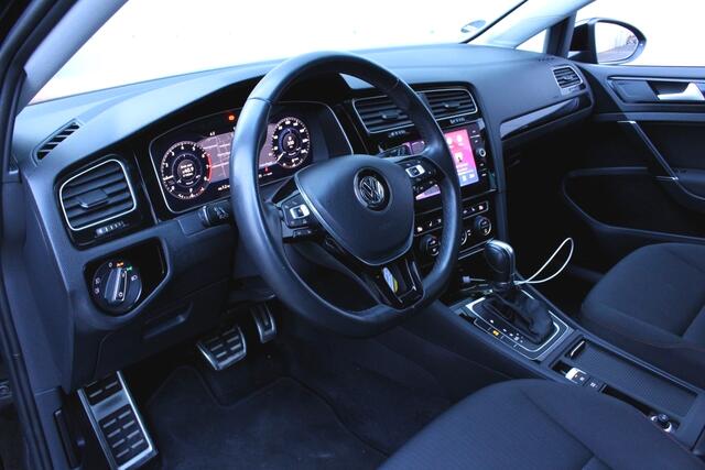 Volkswagen GOLF 1.4 TSI DSG Highline 150pk 1eEIG VIRTUAL CARPLAY ACC NAV STOELVW '17