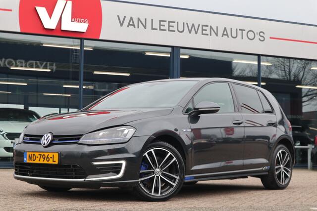 Volkswagen GOLF 1.4 TSI GTE Connected Series | Navigatie | Climate Control | APK 31-01-2026 |