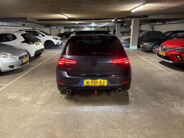 Volkswagen GOLF 2.0 TSI GTI Performance,BOEKJES,NAP EN ONDERHOUDSHISTORIE