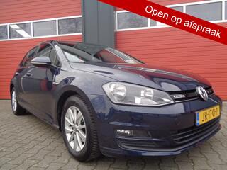 volkswagen-golf-1.0-tsi-trendline-1