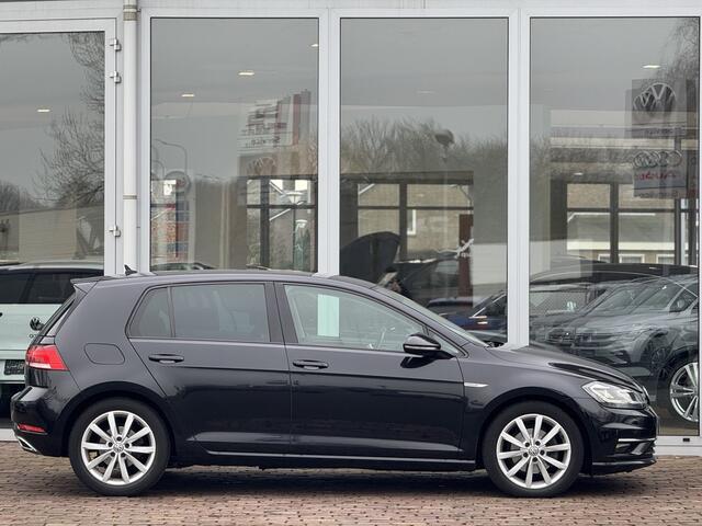 Volkswagen GOLF 1.5 TSI Highline | ACC | Stoelverwarming | LED