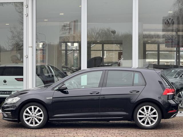 Volkswagen GOLF 1.5 TSI Highline | ACC | Stoelverwarming | LED