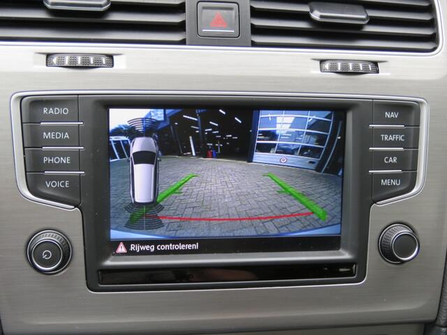 Volkswagen GOLF 1.0 TSI 115pk DSG-Aut. Connected Series / Camera / Navi / BOVAG