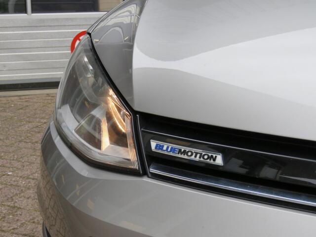 Volkswagen GOLF 1.0 TSI 115pk DSG-Aut. Connected Series / Camera / Navi / BOVAG
