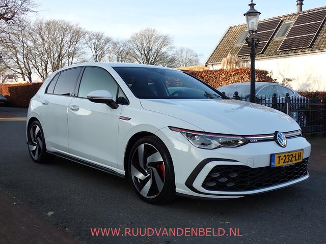 Volkswagen GOLF 2.0TSI GTI IQ-LIGHT / SFEERVERLICHTING / CARPLAY