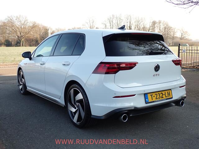 Volkswagen GOLF 2.0TSI GTI IQ-LIGHT / SFEERVERLICHTING / CARPLAY