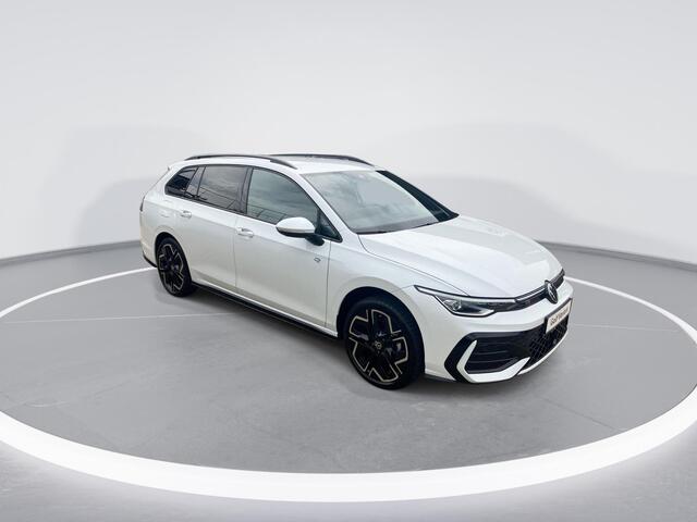 Volkswagen GOLF variant R-Line-Edition 1.5 eTSI 116 pk 7 versn. DSG · Assistance pakket plus · Koplampverlichting LED Matrix