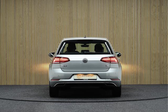 Volkswagen GOLF 1.0 TSI Comfortline Business | Apple Carplay & Android Auto | Navigatie | Camera | Parkeerhulp | Stoelverwarming | Adaptive-cruise