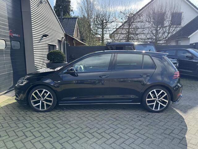 Volkswagen GOLF 1.5 TSI Highline Business R-Line | Navigatie | Camera | Adaptive Cruise Control | Lane Assist | DAB |