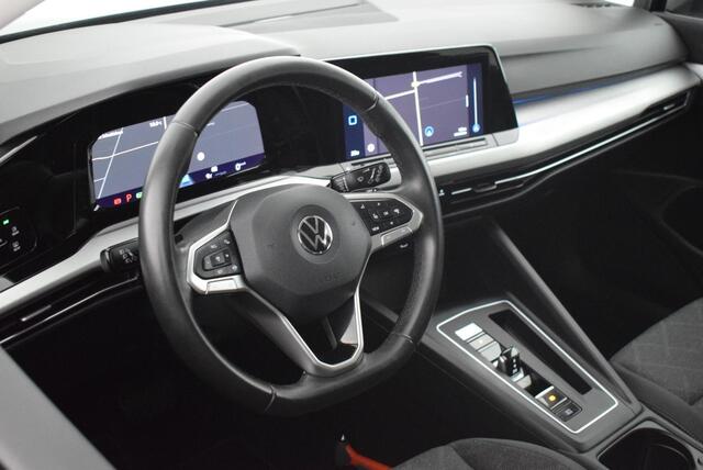 Volkswagen GOLF 1.0 eTSI 110pk DSG Life Camera Navigatie Virtual Cockpit