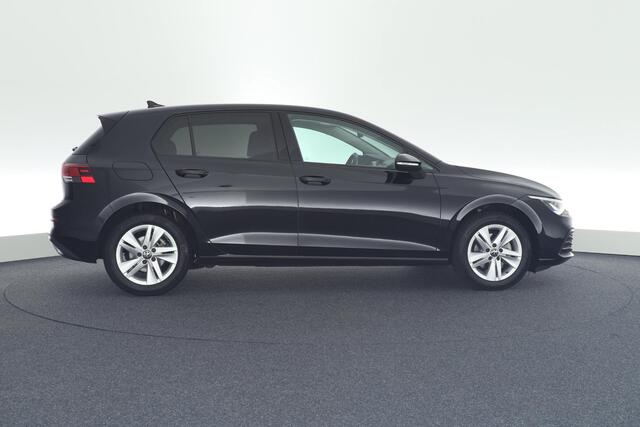 Volkswagen GOLF 1.0 eTSI 110pk DSG Life Camera Navigatie Virtual Cockpit