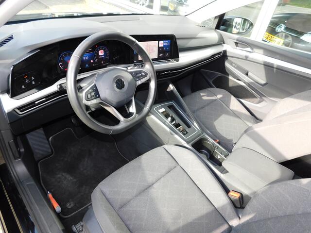 Volkswagen GOLF 1.0 eTSI Life Business! All-in Prijs! LED! ACC!
