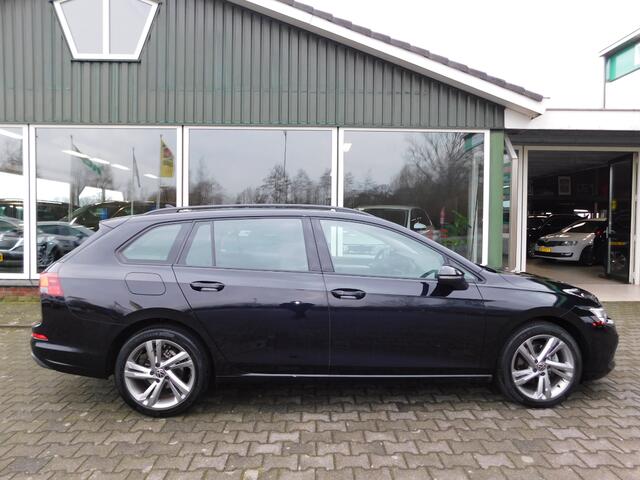 Volkswagen GOLF 1.0 eTSI Life Business! All-in Prijs! LED! ACC!