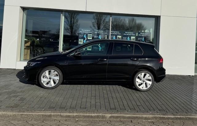 Volkswagen GOLF Life Edition 1.5 eHybrid 150 kW / 204 pk | Camera | Cruise Control Adaptief | Keyless | Digitale Cockpit |