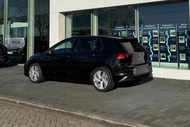 Volkswagen GOLF Life Edition 1.5 eHybrid 150 kW / 204 pk | Camera | Cruise Control Adaptief | Keyless | Digitale Cockpit |