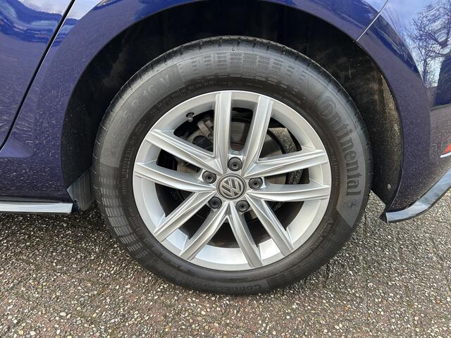 Volkswagen GOLF 1.0 TSI Comfortline R-Line