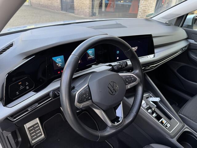 Volkswagen GOLF Variant 1.0 eTSI Life Business Automaat Navi Carplay