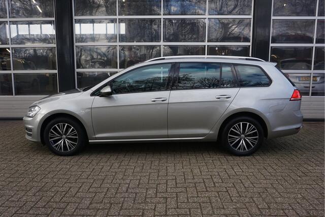 Volkswagen GOLF Variant 1.2 TSI Connected Series