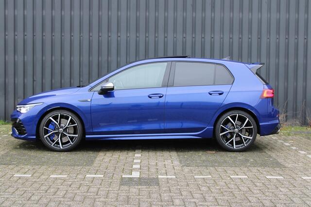 Volkswagen GOLF 8 2.0 TSI R 4M PERFORMANCE AKRA HARMAN HUD Volkswagen Golf 8 2.0 TSI R 4M PERFORMANCE AKRA HARMAN