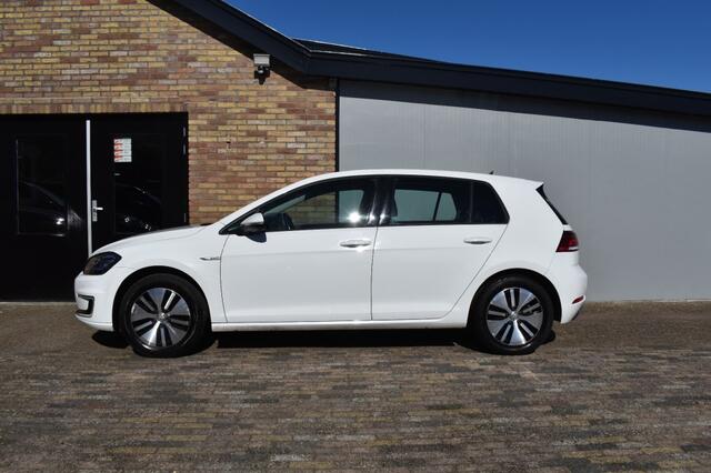 Volkswagen GOLF E-GOLF, Xenon, Cruise, ACC, Apple Carplay