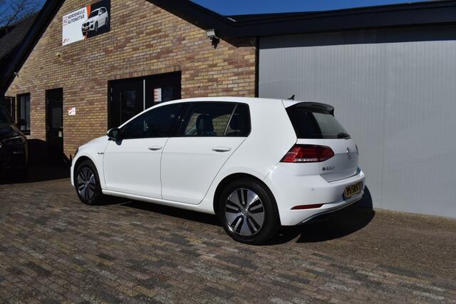 Volkswagen GOLF E-GOLF, Xenon, Cruise, ACC, Apple Carplay