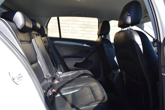 Volkswagen GOLF E-GOLF, Xenon, Cruise, ACC, Apple Carplay