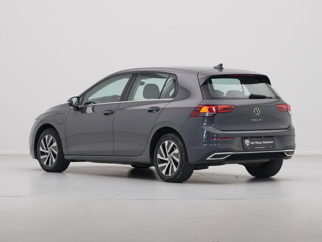 Volkswagen GOLF 1.4 eHybrid Style Navigatie Pdc Massage Acc