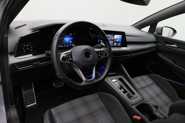 Volkswagen GOLF 1.4 245 pk DSG eHybrid GTE | Stuur-/stoelverwarming | Achteruitrijcamera | Navigatie | Sportonderstel | Adaptive Cruise
