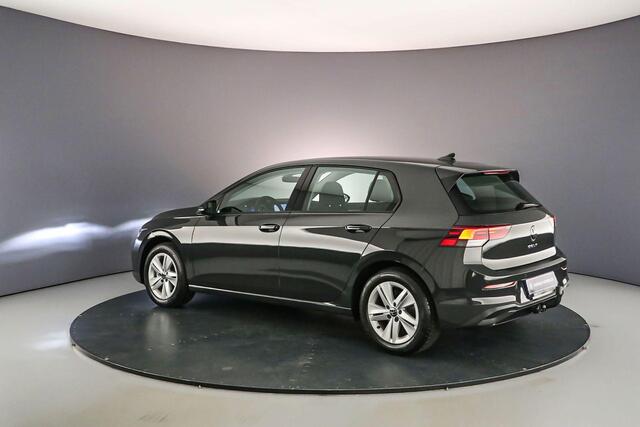 Volkswagen GOLF Life 1.5 TSI 130pk Adaptive cruise control, Navigatie, Parkeersensoren, Airco, DAB, Radio, App connect, LED koplampen, Keyless start