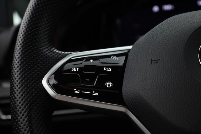 Volkswagen GOLF 1.4 eHybrid GTE | Navi | Mistlampen | Apple CarPlay | Stoel- Stuurverw. | IQ. Light |
