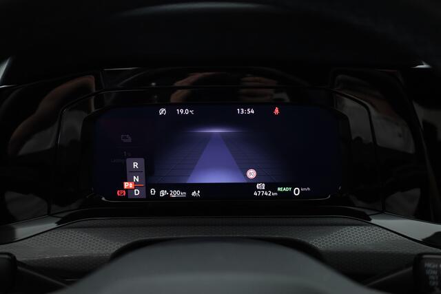 Volkswagen GOLF 1.4 eHybrid GTE | Navi | Mistlampen | Apple CarPlay | Stoel- Stuurverw. | IQ. Light |