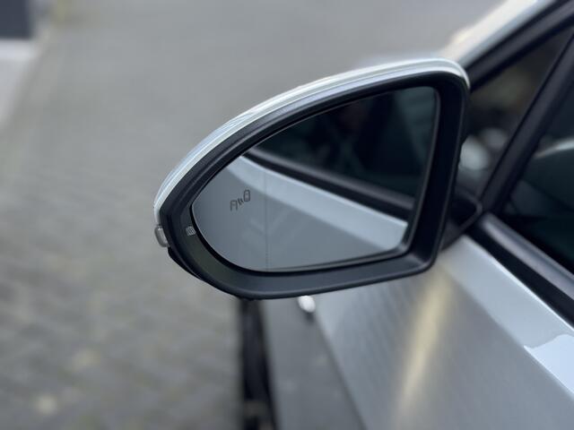 Volkswagen GOLF GTE 1.4 TSI PHEV | Pano | Leder | Stoelverw.