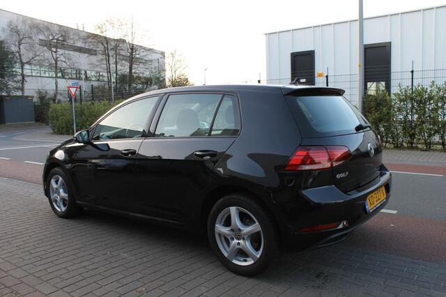 Volkswagen GOLF 1.0 TSi Trendline