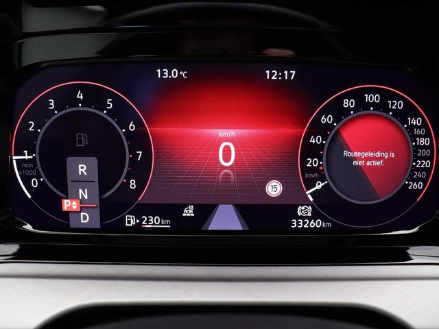 Volkswagen GOLF Variant 1.5 eTSI Life Business | Stuur en Stoelverwarming | Getint Glas | Trekhaak Wegklapbaar |