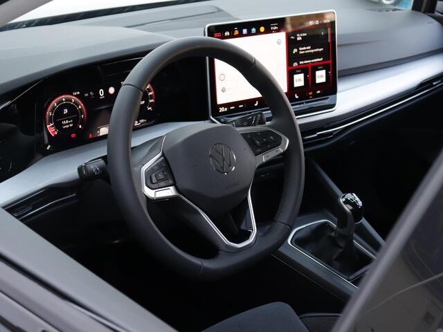 Volkswagen GOLF Variant 1.5 TSI Life Business | Camera | Navigatie | Stoelverwarming | Elek. Bestuurdersstoel | Adaptive Cruise |