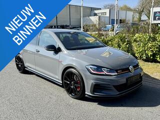 volkswagen-golf-vii-2.0-tsi-gti-tcr