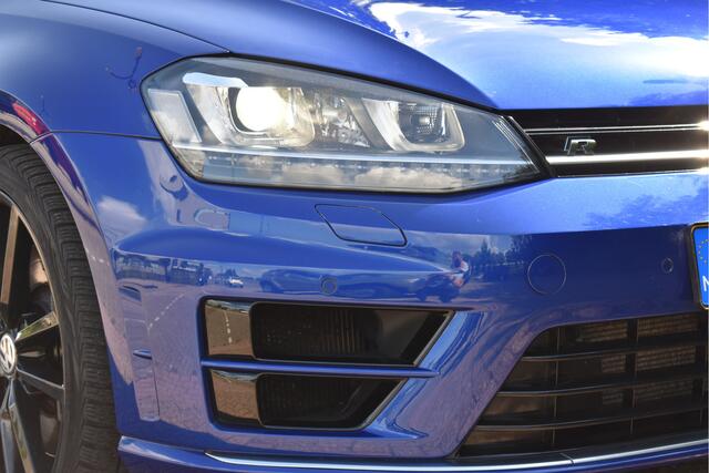 Volkswagen GOLF Variant 2.0 TSI R 4Motion 301 PK | NL-Auto | Carplay | Camera | Keyless | Leder | DAB | Afn.haak | Xenon